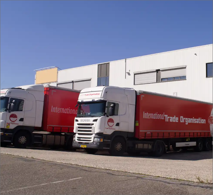 Vrachtwagens van Ito b.v.